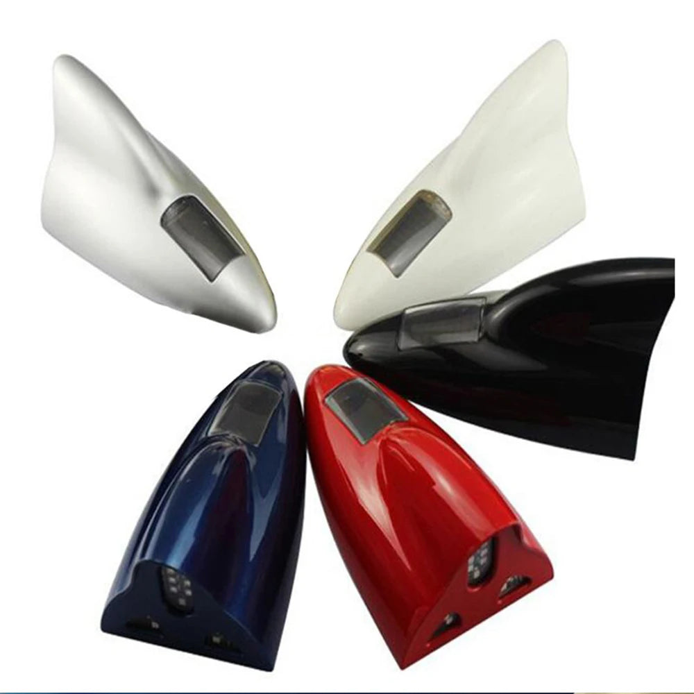 Antena Universal de Barbatana de Tubarão com Energia Solar